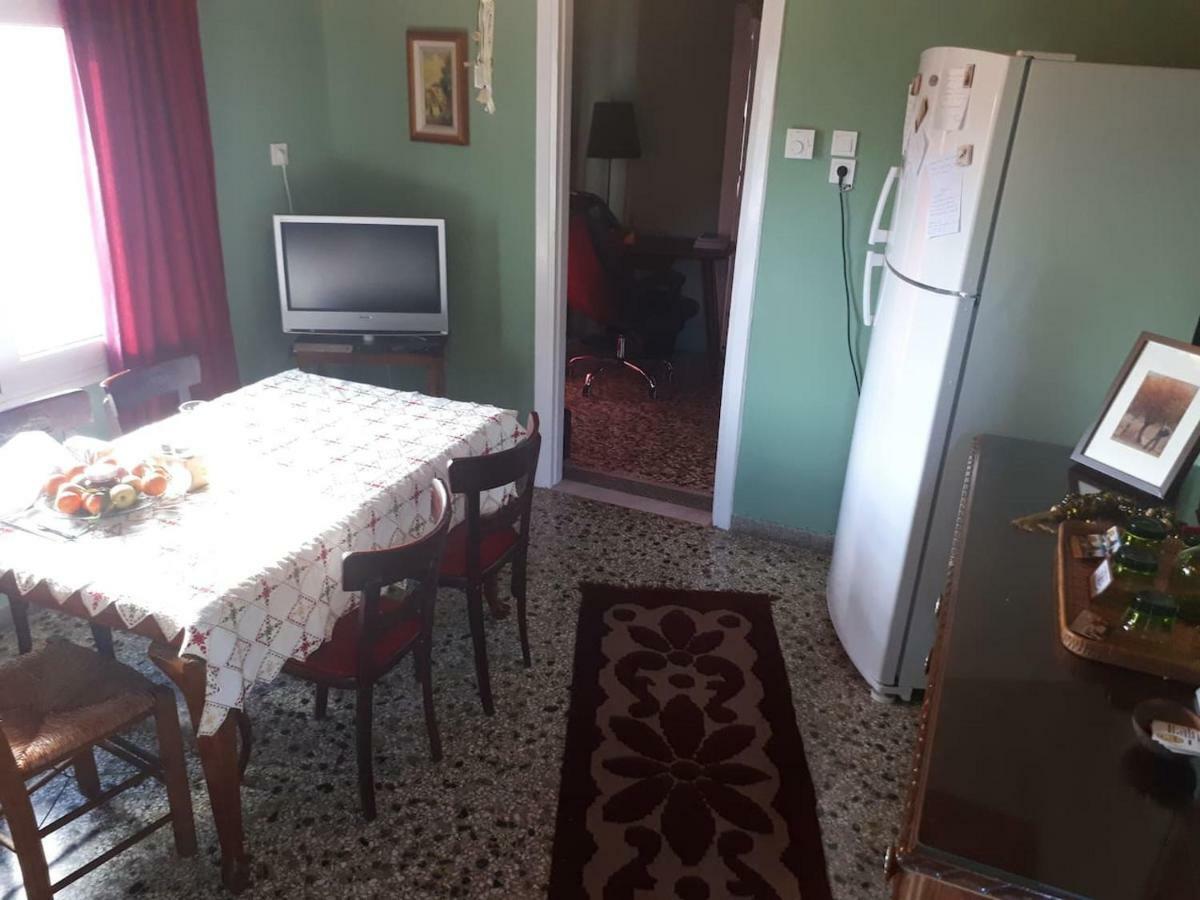 Вилла Grandma'S House Калампака Экстерьер фото